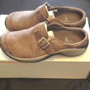 Women's Merrell Encore Buckle Mule 7.5